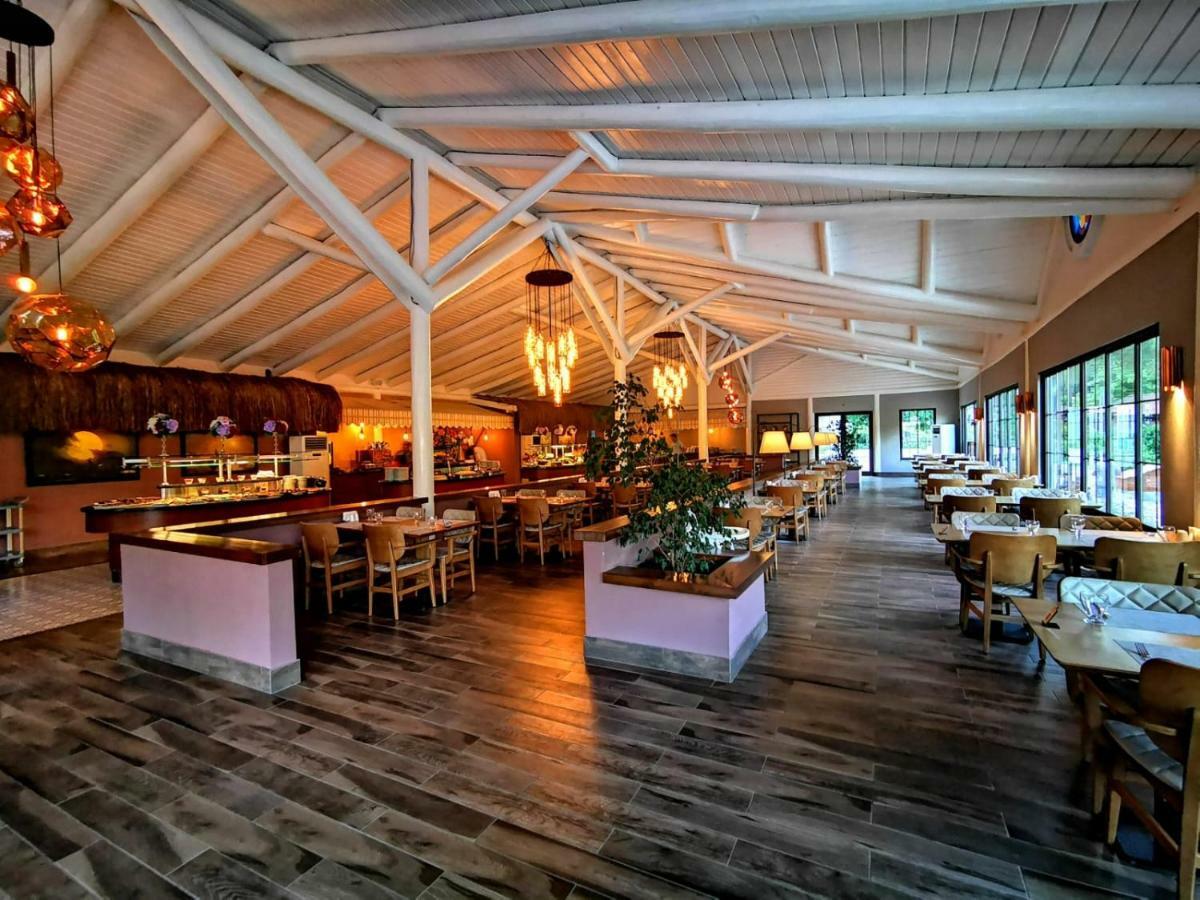 The Bay Beach Club フェティエ エクステリア 写真